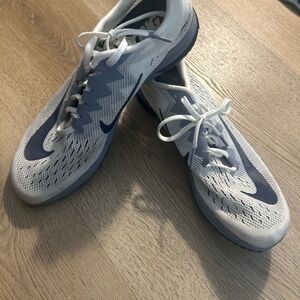 Nike Air Zoom Streak LT 4